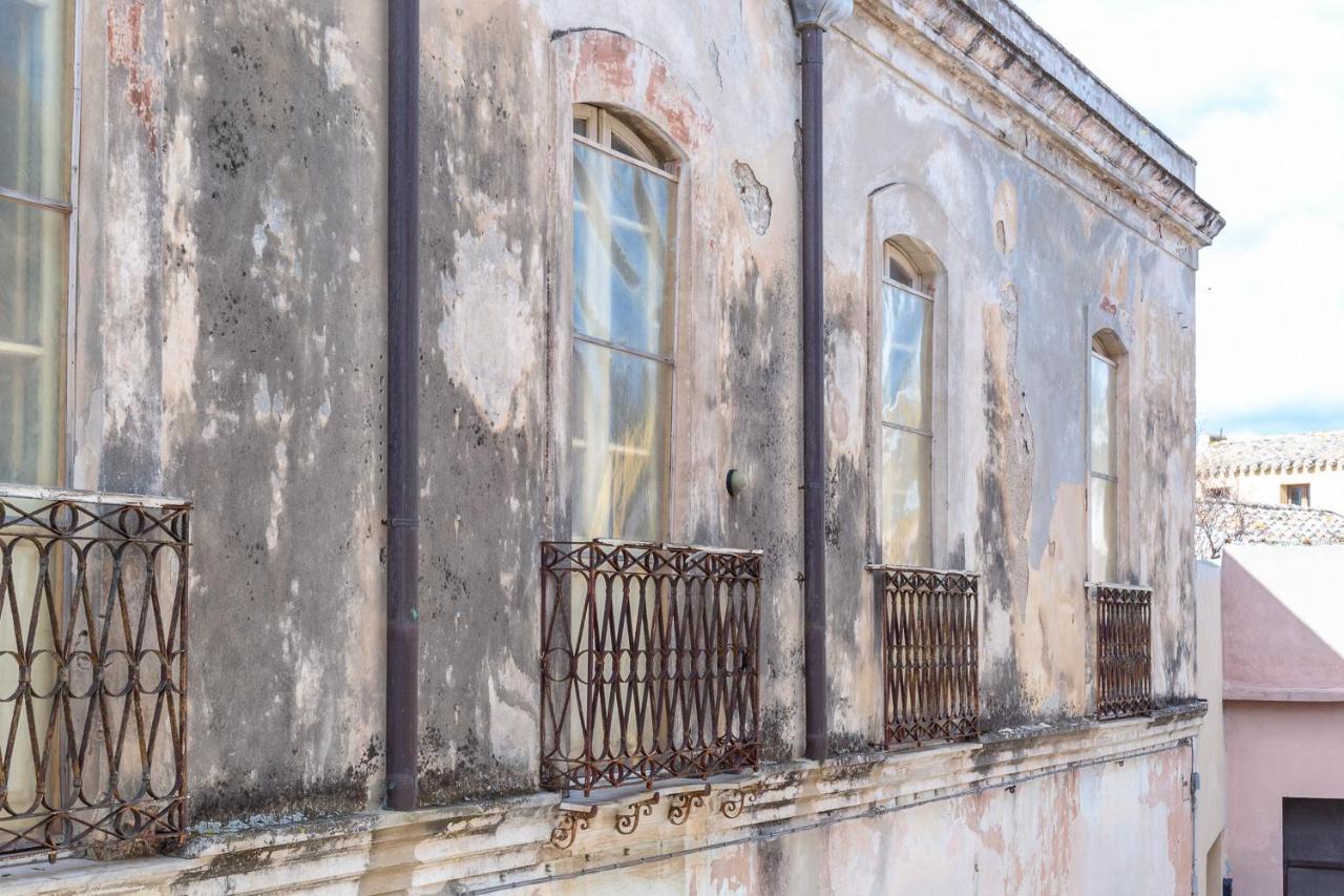 Ladiri - Antica Dimora In Terra Cruda Villa Sinnai Exterior photo